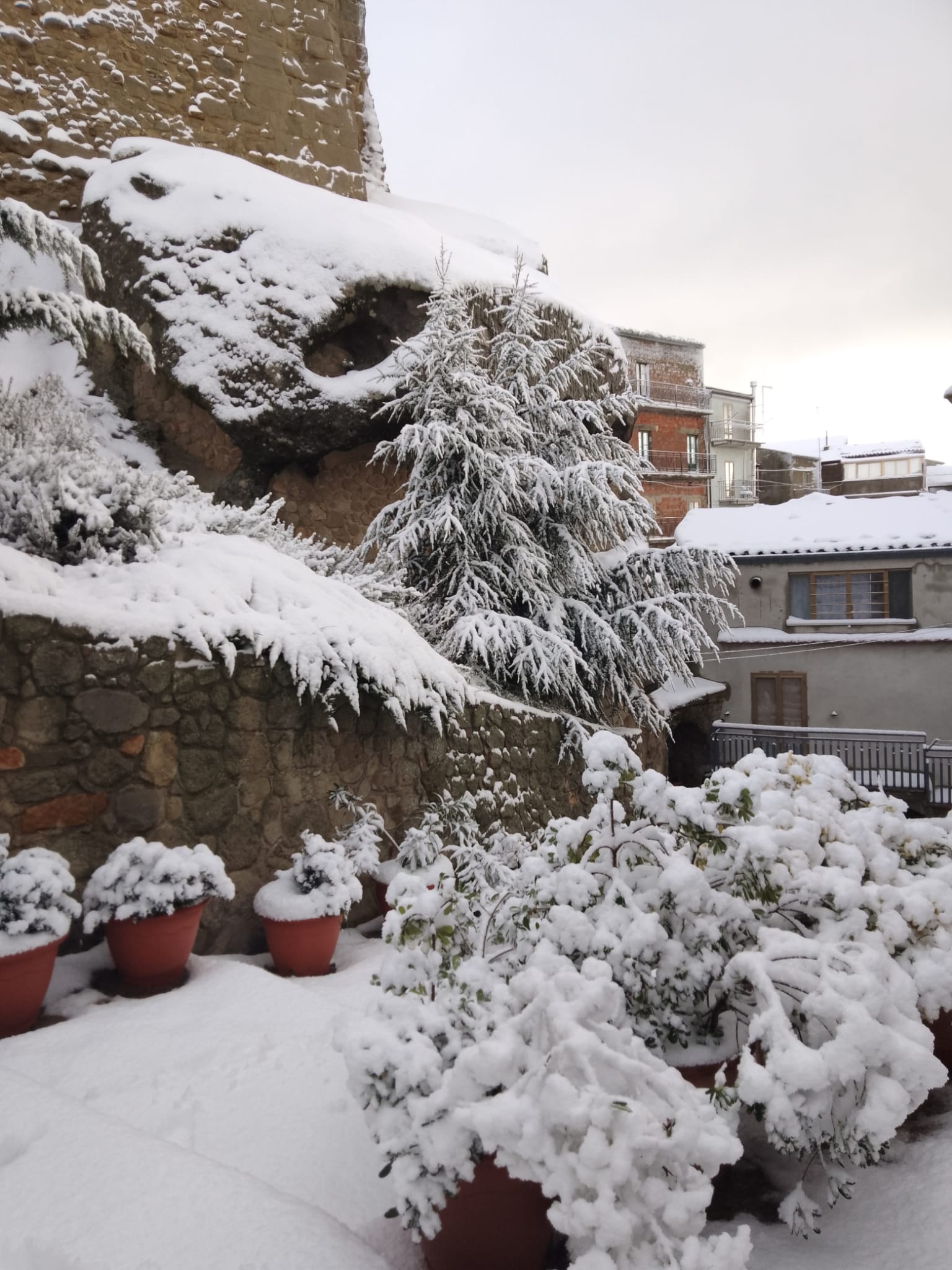la_casa_del_tempo_cerami_esterno_55