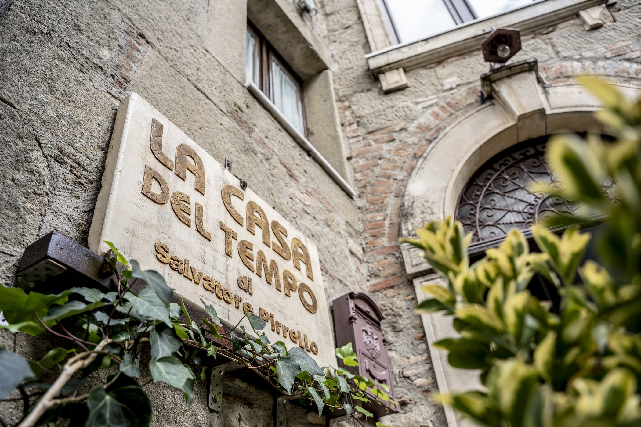 la_casa_del_tempo_cerami_esterno_79
